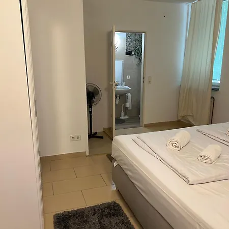 Ferien Wohnung Stuttgart City Exterior foto